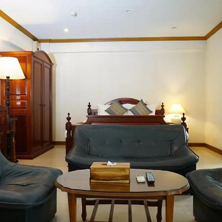 12Pm Bangkok Otel Dış mekan fotoğraf