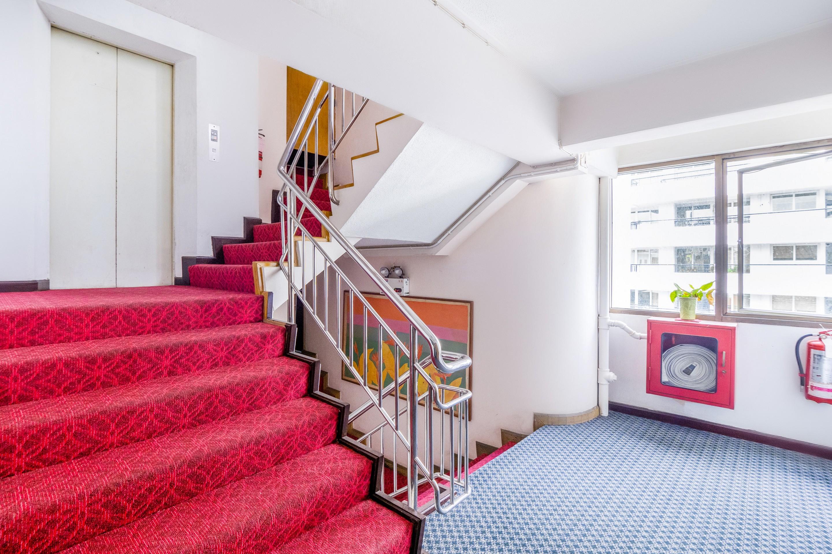 12Pm Bangkok Otel Dış mekan fotoğraf