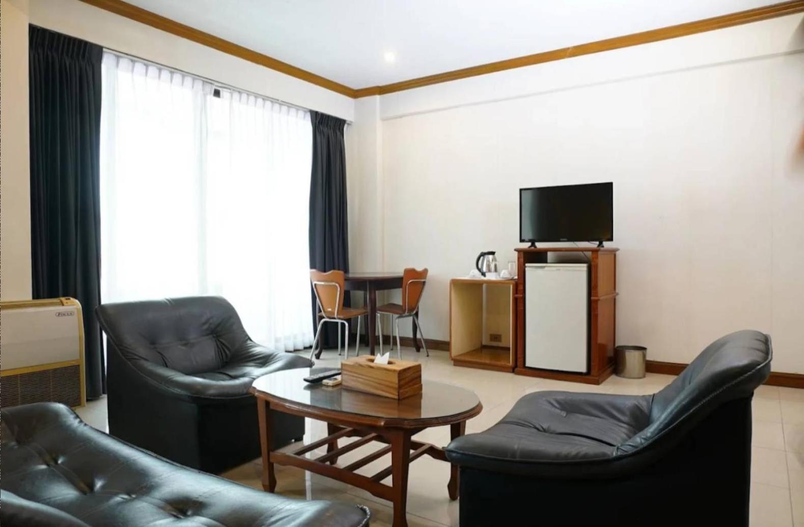 12Pm Bangkok Otel Dış mekan fotoğraf