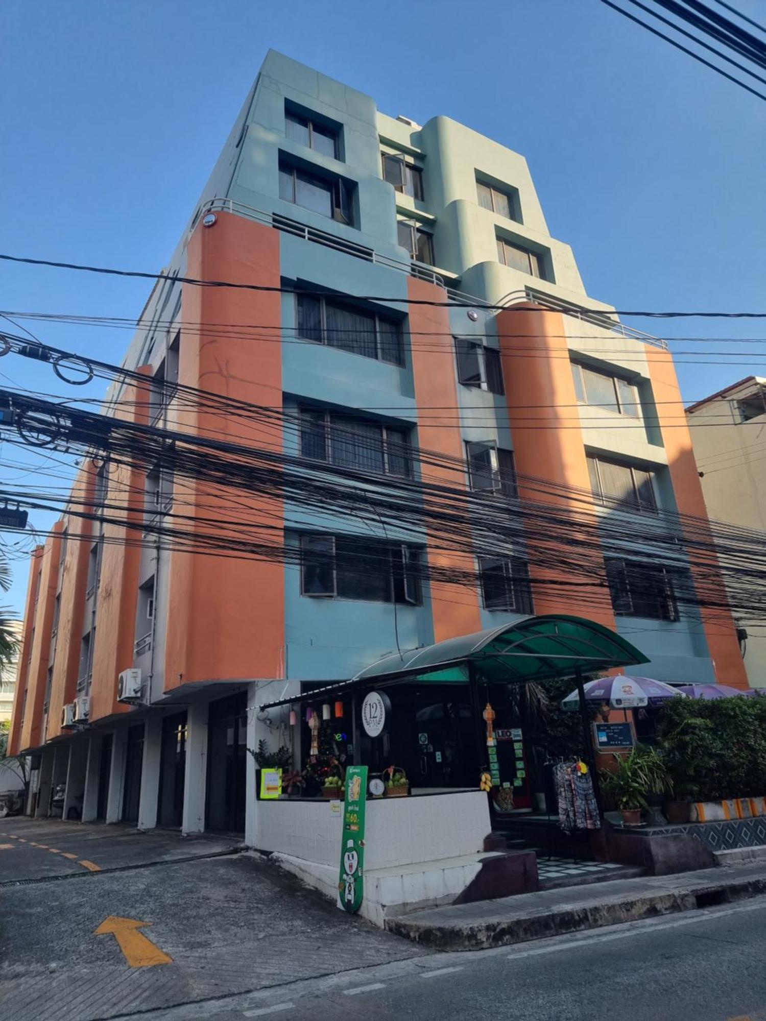 12Pm Bangkok Otel Dış mekan fotoğraf